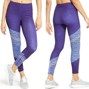 NWOT Athleta Asym Gel Camo SonarMult 7/8 Tights A1.